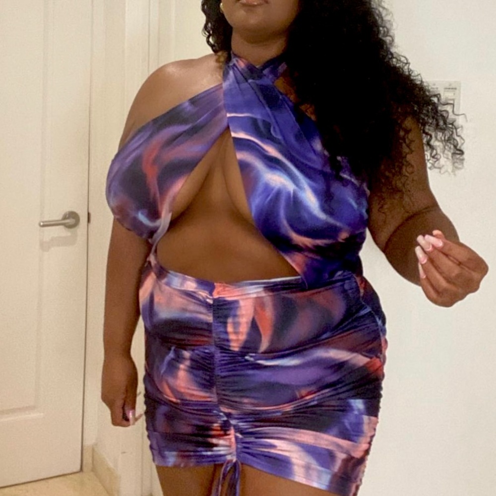 Open Tie Dye Mini